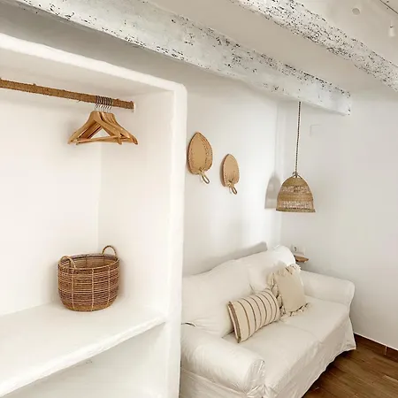 Holiday home Casa Blava, Casco Antiguo De *