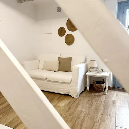 Casa Blava, Casco Antiguo De